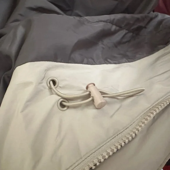 Guess hoodie puffer - Picture 11 of 12